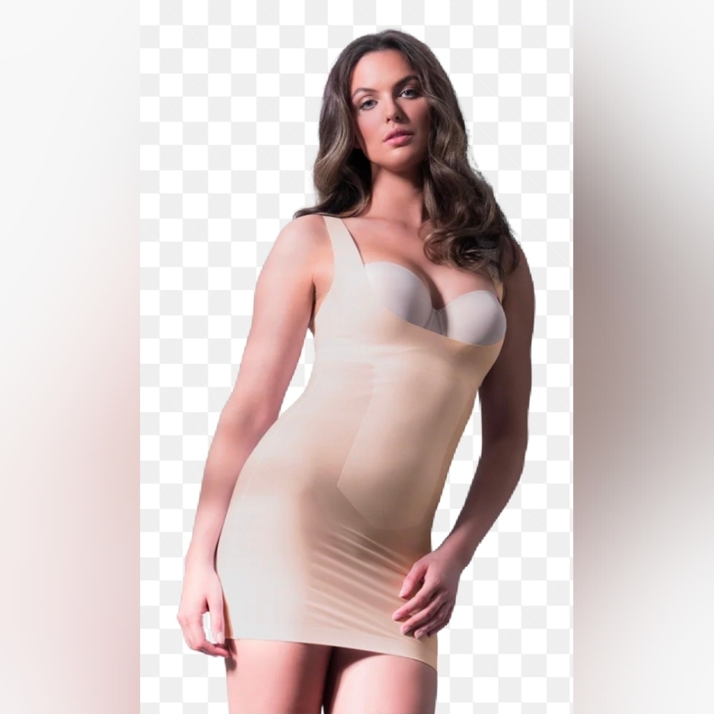Elegant NWT Beige Shapewear Slip with adjustable straps XL